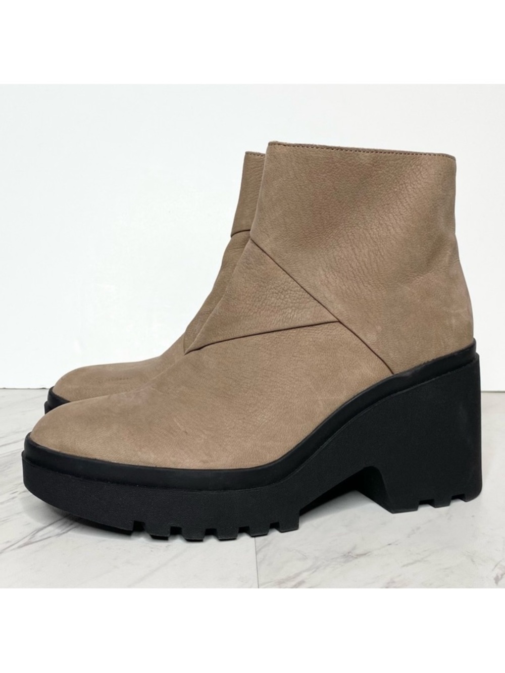 Eileen Fisher Kard Tan Nubuck Leather Heeled Boots 8 1/2